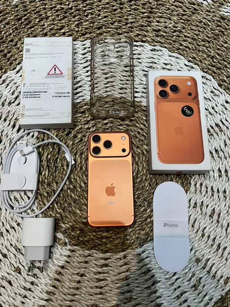 Iphone 17 pro 256 gb iBox