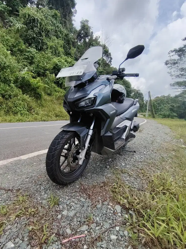Honda ADV 160 Thn 2024 Low KM, Terawat, Siap Pakai