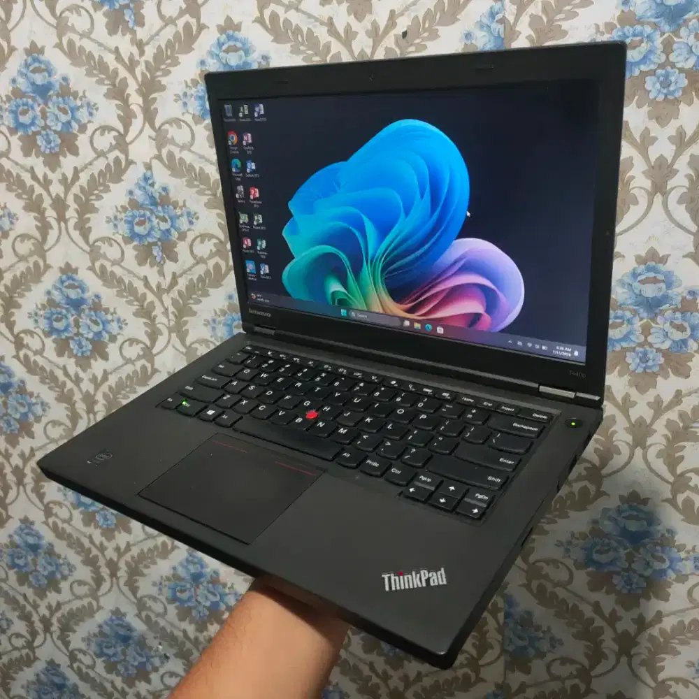 Lenovo Thinkpad T440P Core i5 4300M Ram 8GB SSD 128GB