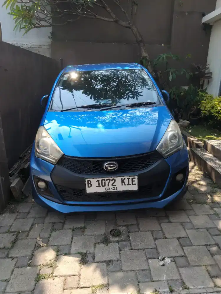 For sale Daihatsu sirion manual
