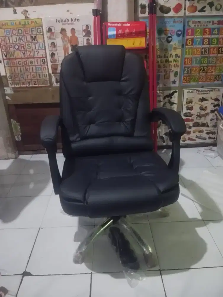 Kursi Direktur Kursi Kantor BARU
