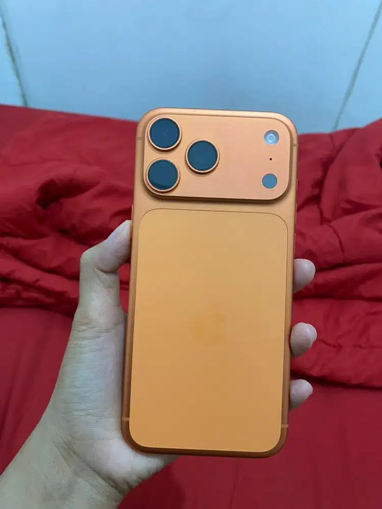 Di jual cepat iphone 17 pro max 256gb
