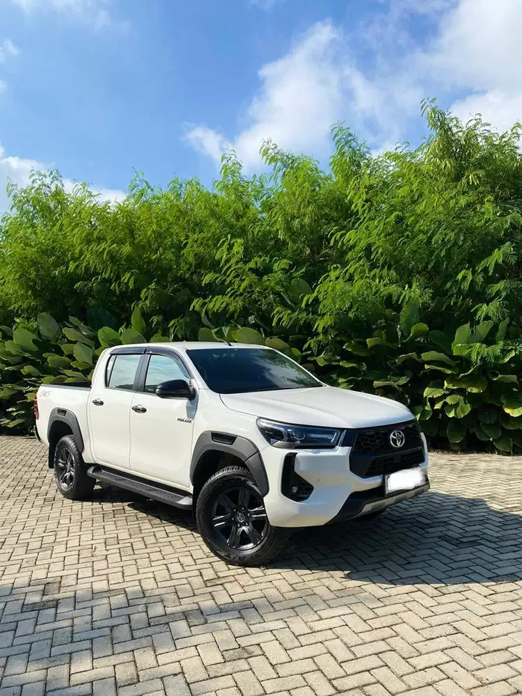 Toyota Hilux V solar