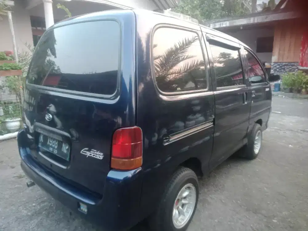 BU CPT.  Murah D. Espass ZL.1.300 Cc (Sleding)  2003 Bagus Trwt