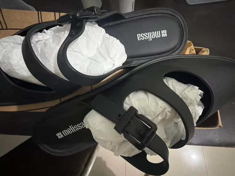 Preloved Woman Shoes