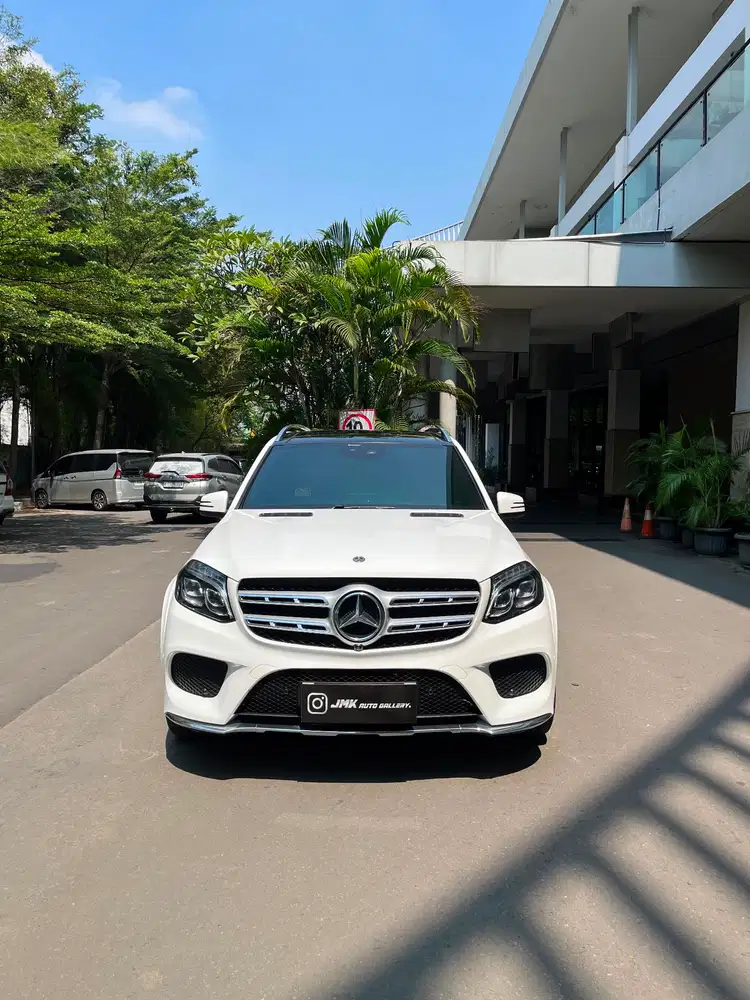 TERMURAH Mercedes Benz GLS400  AMG 2017