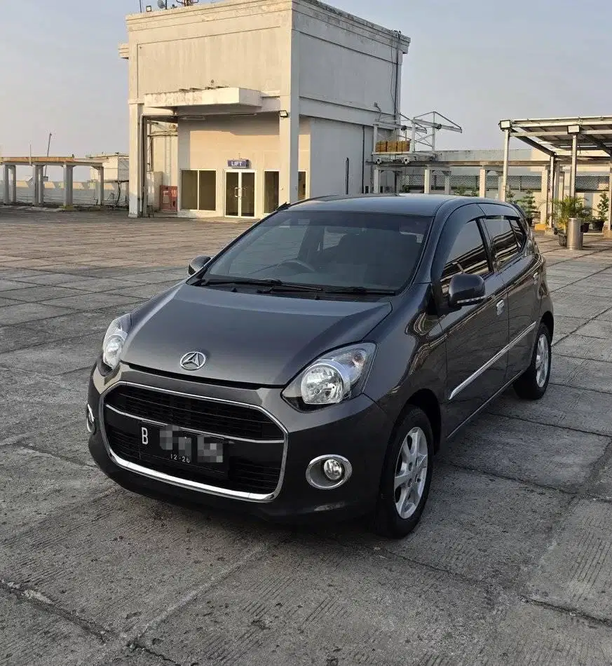 Daihatsu Ayla X manual 2016