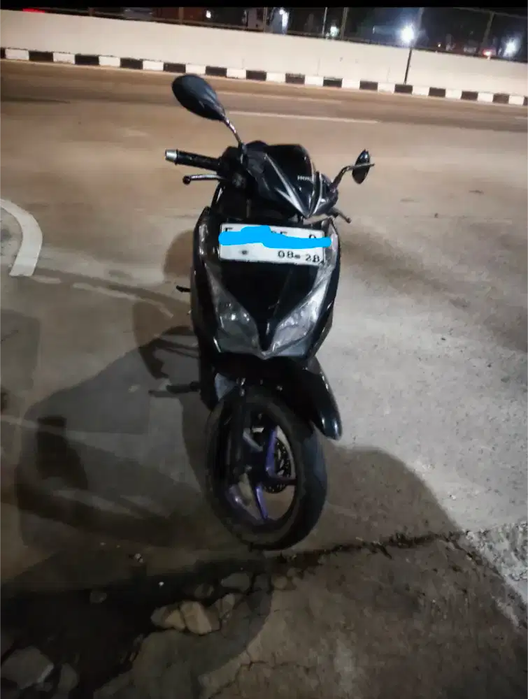 Misi Mau jual Notor Vario Kzr Surt Lengkap Pajak Mati 3tahun