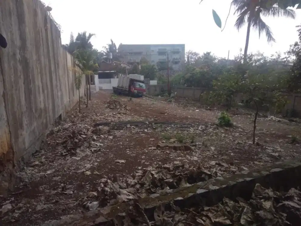 Dijual Tanah kawasan elit 1 menit dari rumah Andre Taulany di  Bintaro Jakarta Selatan