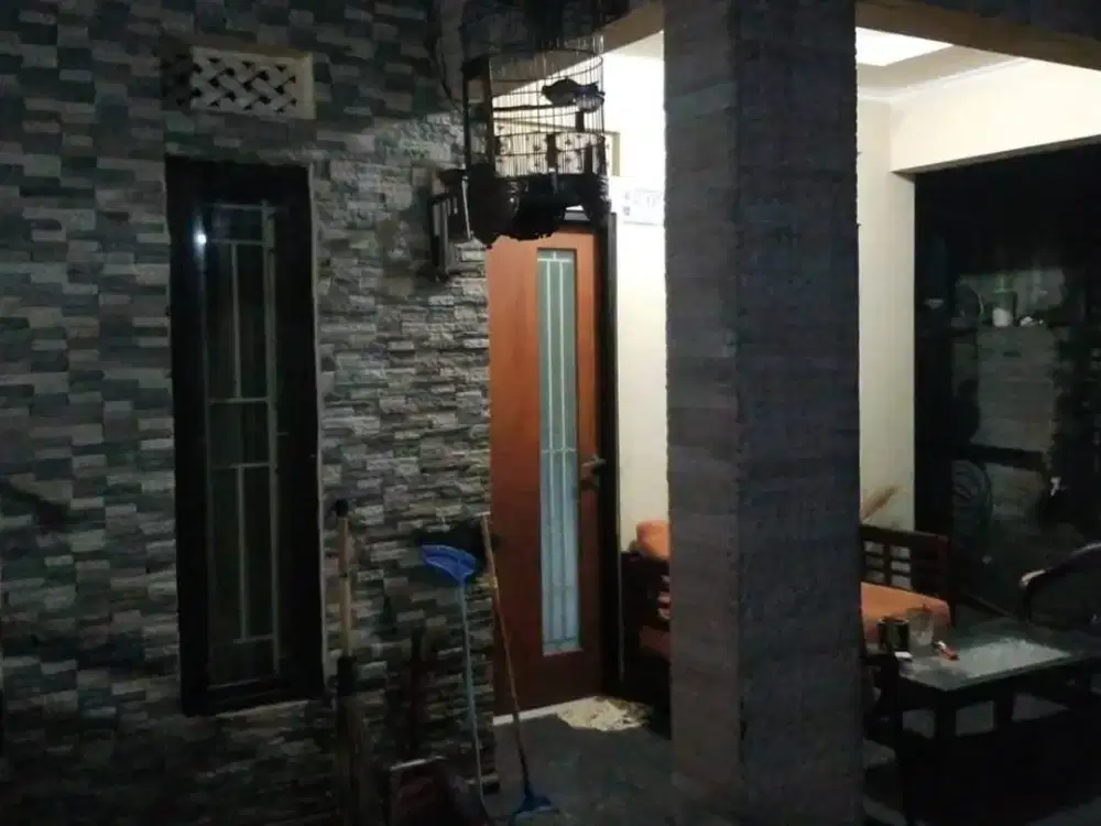 Dijual Rumah Hook Bebas Banjir di Tapos Depok