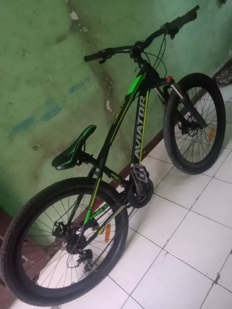 Sepeda Aviator 2690XT UK.26