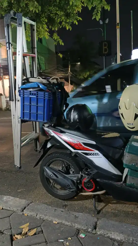 24 jam service AC,kulkas,mesin cuci dll rapi n bergaransi