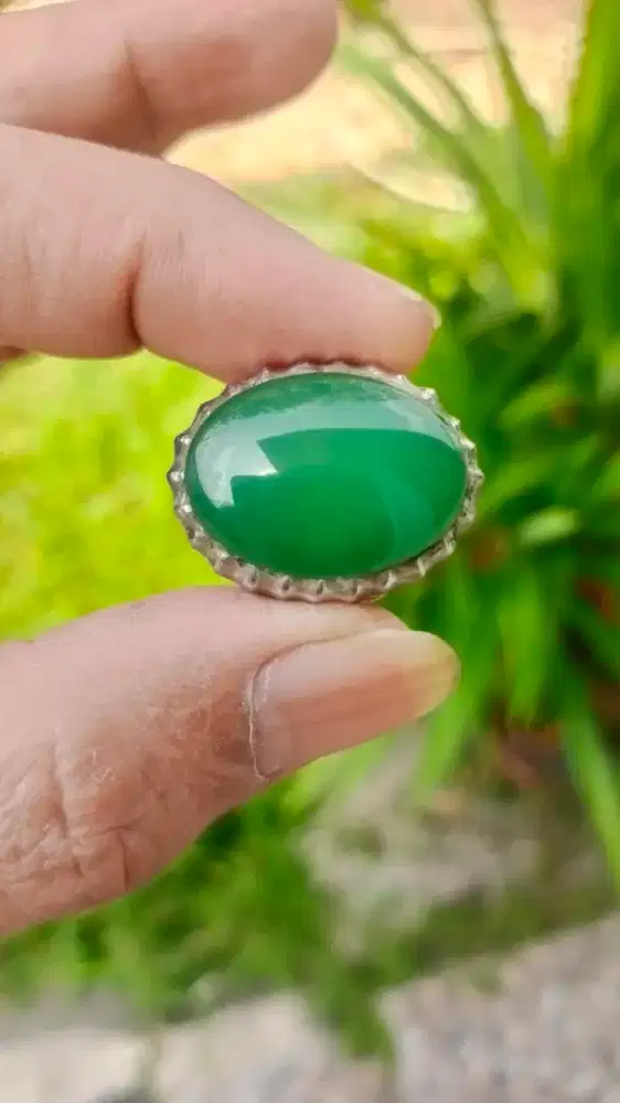 Cincin giok lawasan