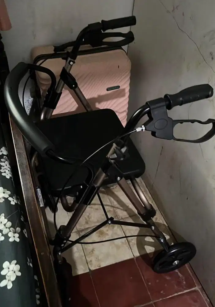 alat bantu jalan mulus