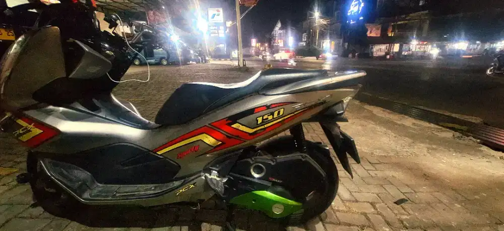 Motor PCX 150 bekas