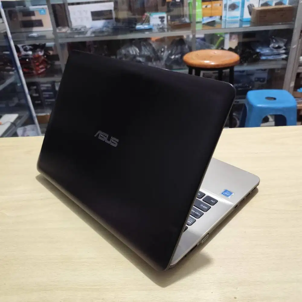 Laptop Asus Vivobook AX441MA Intel N4000 SSD Kinerja Cepat