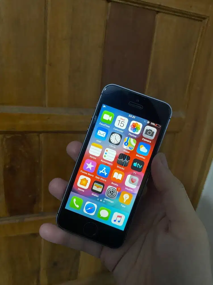 iphone 5s space gray