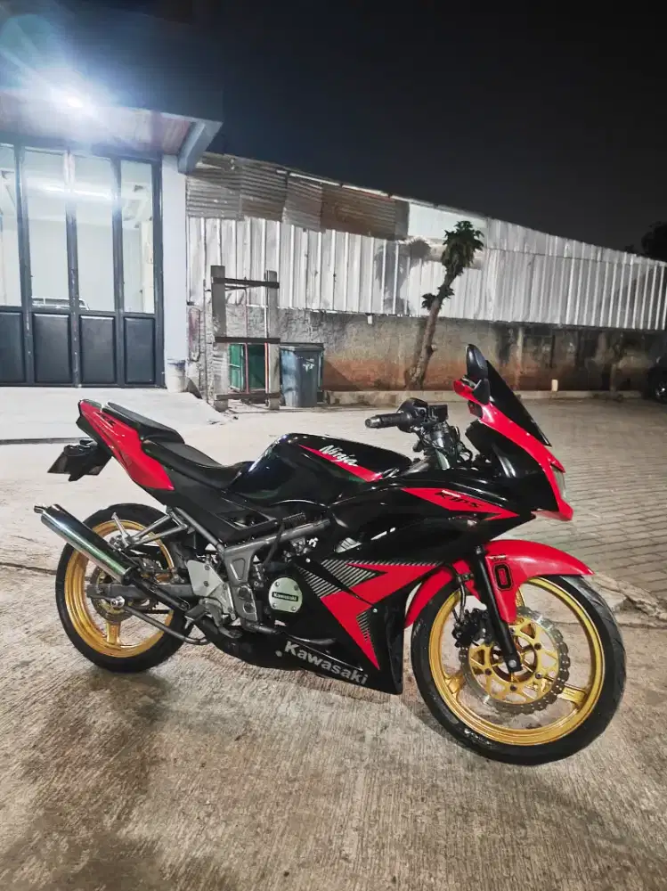 Kawasaki Ninja RR New Tahun 2014