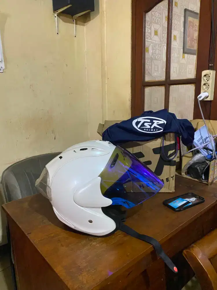 Helm TSR Ram4 White Gloss Size L