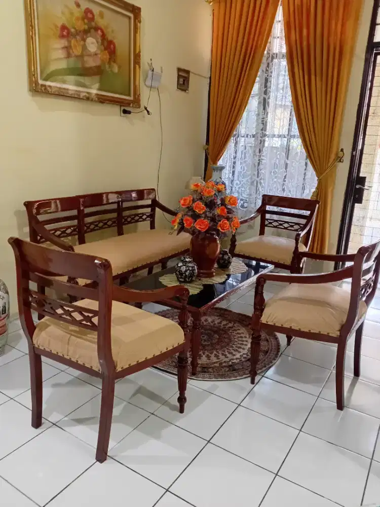 Kursi Sofa Tamu
