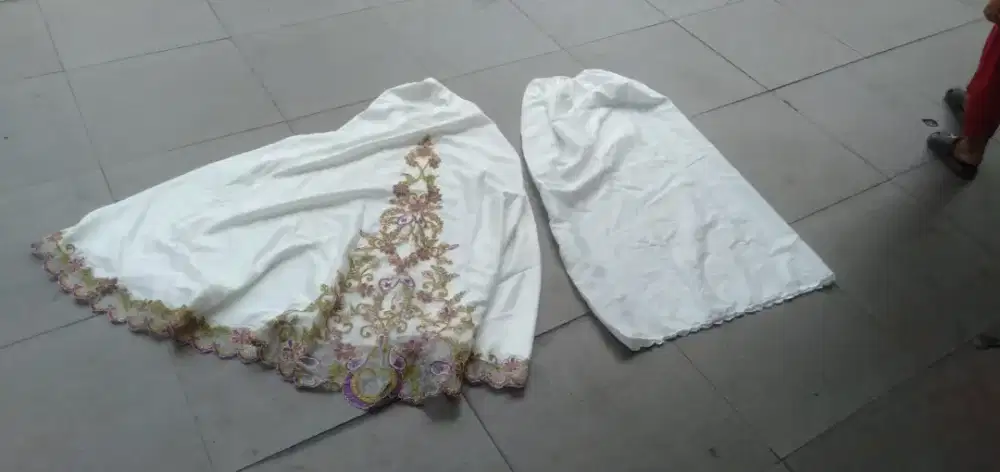 Di jual barang kesenangan dg kualitas Telekung,mukena sholat