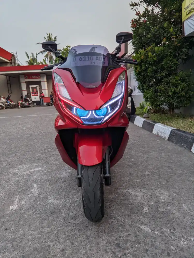 Pcx ganteng siap nongkrong