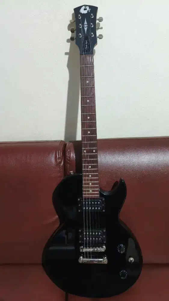 Full setting Gitar Cort CR50