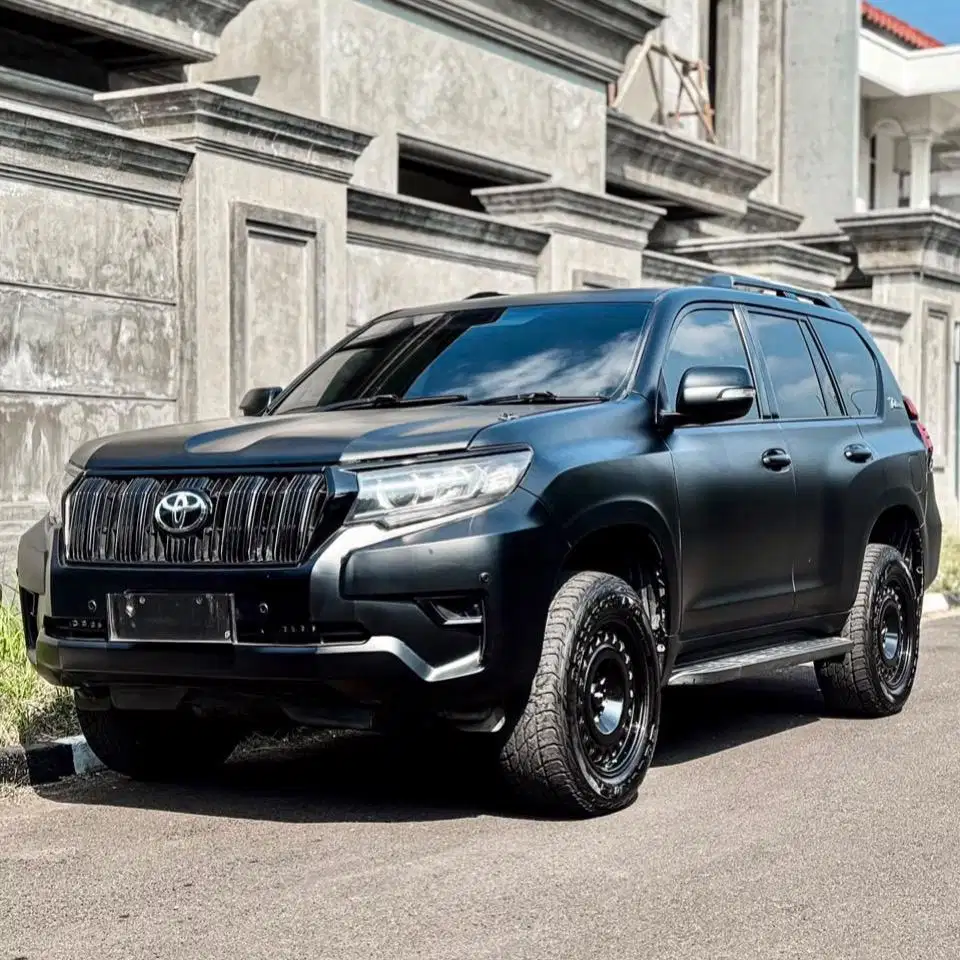 (CASH) Toyota Land Cruiser Prado 2011 (Upgrade Prado 2021)