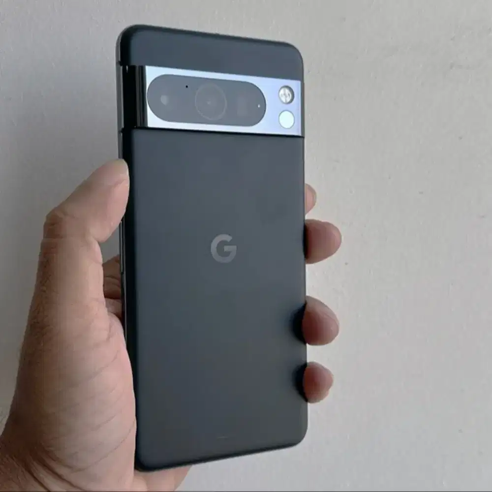 Google pixel 8 pro 12/128 fullset IMEI resmi becuk kondisi 9.5/10