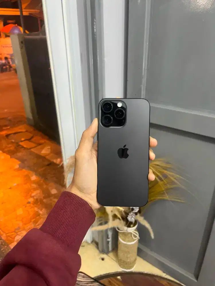 iPhone 16 pm 256 iBox