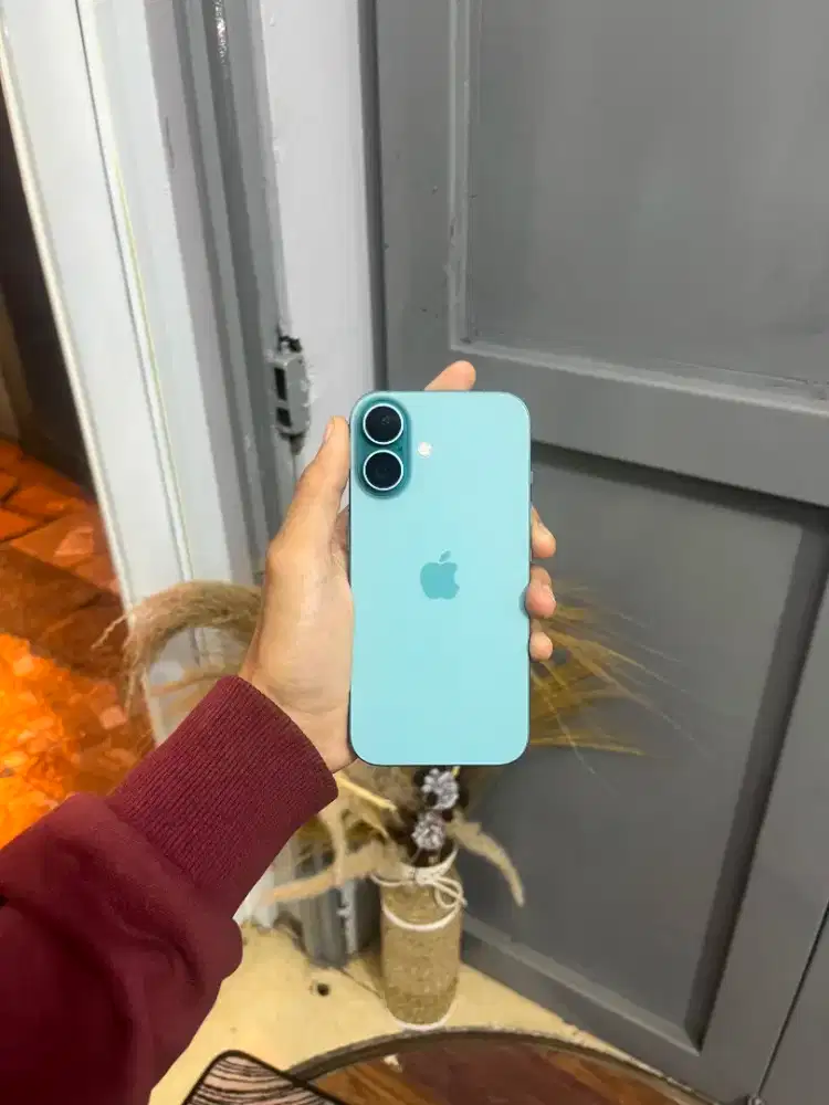 iPhone 16 128 iBox