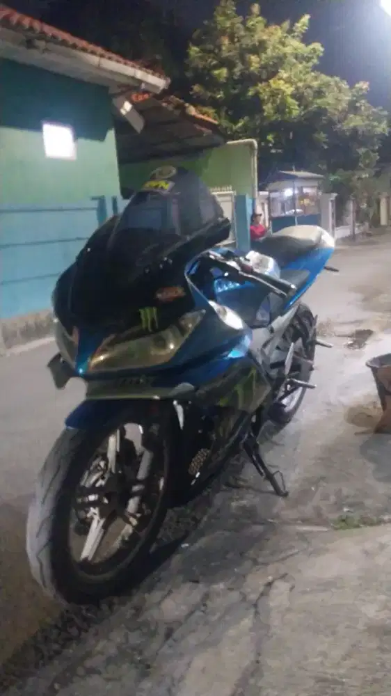R15 v2 jual aja