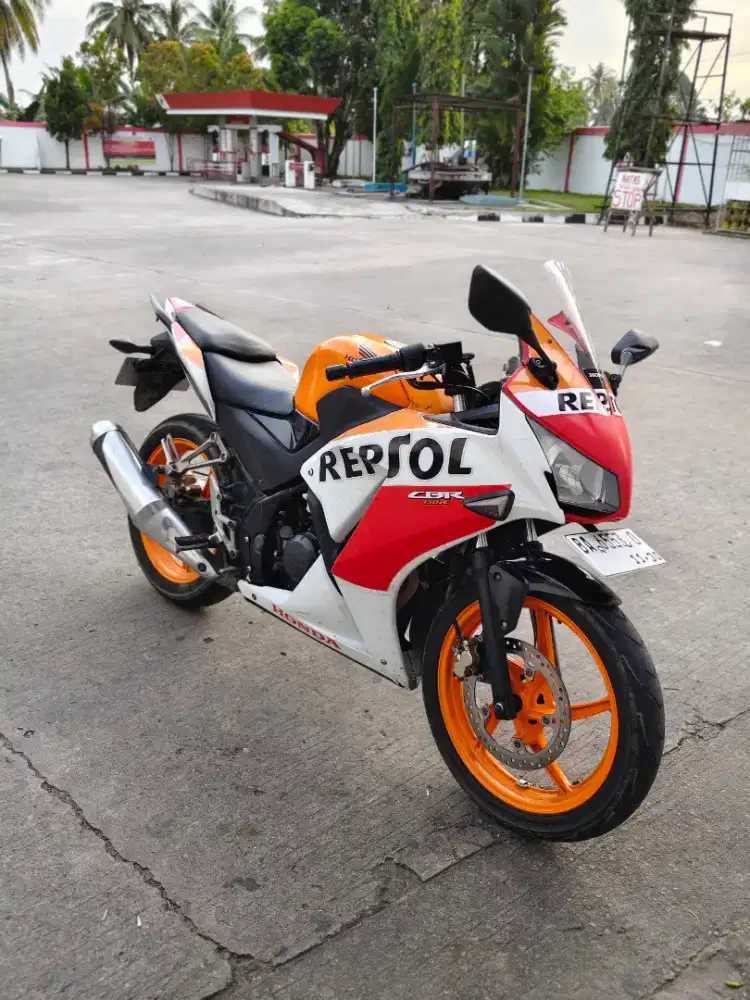 Honda Cbr 150 R Repsol