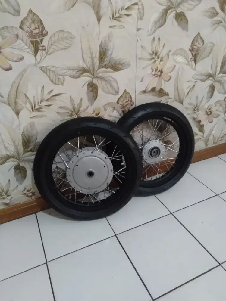 VELG SECOND RASA BARU