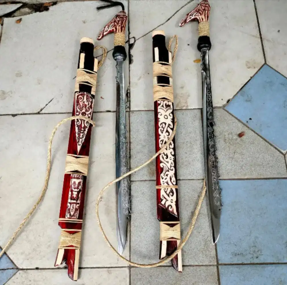 Mandau Asli Kalimantan Borneo