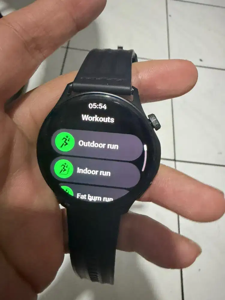 Oppo watch S like new