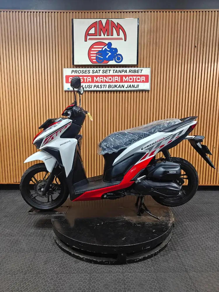 VARIO 150 EXLUSIVE 2021. GREESS BERGARANSI CASH/KREDIT. SS LENGKAP.