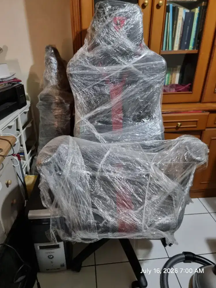 Kursi Ergonomis/ Gaming Chair Thunder X3 Black Red