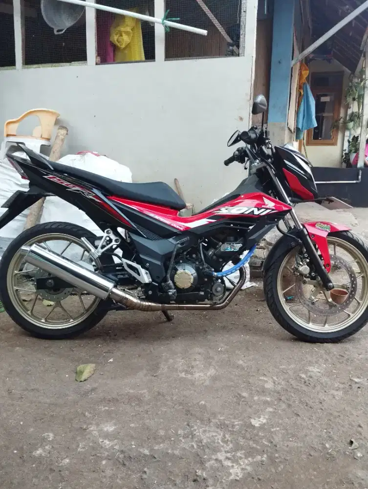 Honda sonic 150R tahun 2018