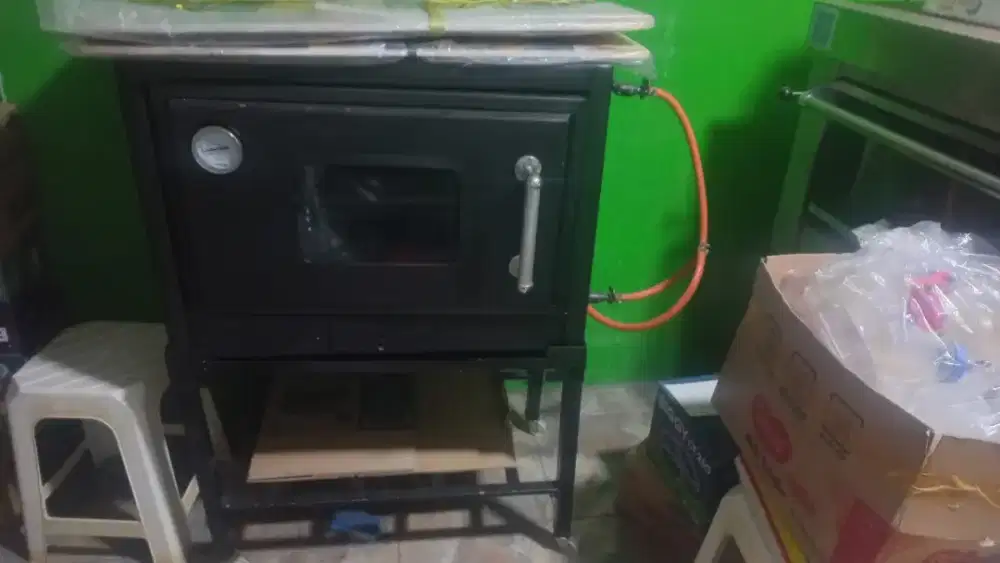 oven gas untuk kue