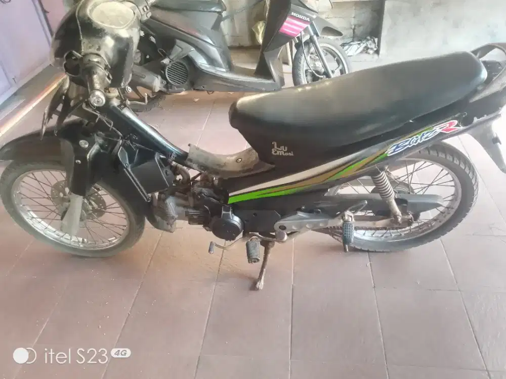 Kawasaki blitz r,th 2004,Mesin halus,tarikan enteng,