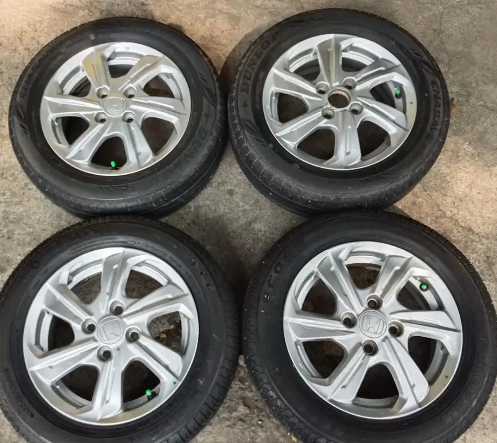 Dijual. 4pc velg honda brio R14
