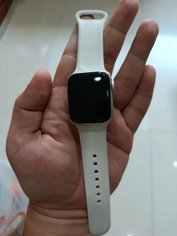 Apple Watch SE 3 40mm