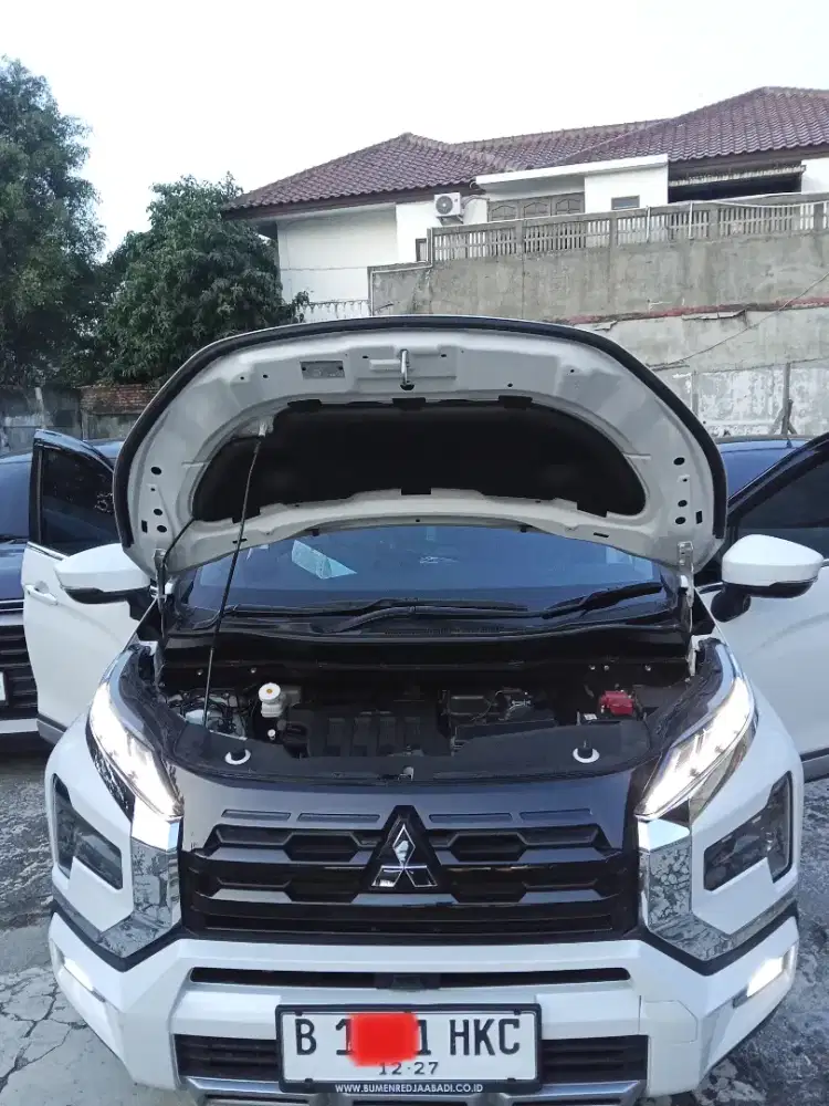 Di jual mobil kesayangan expander cros