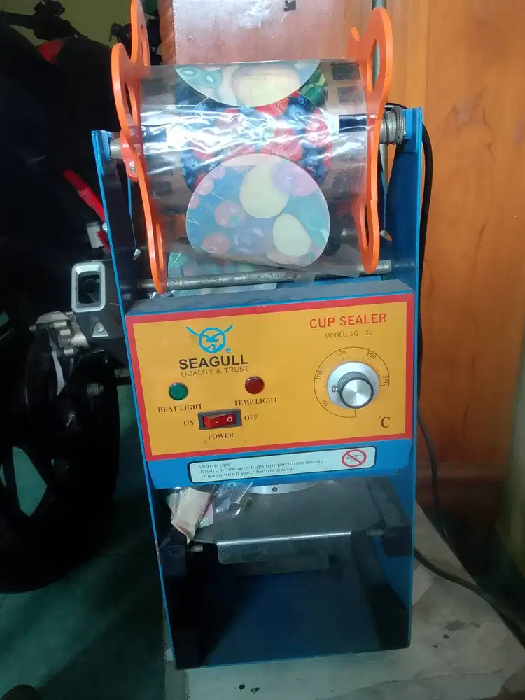 MESIN PRESS UNTUK POP ICE