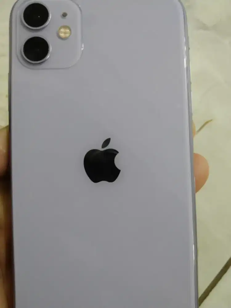 Iphone 11 ram 128 matot