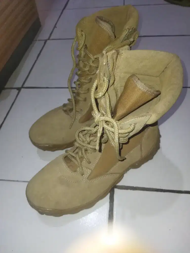Sepatu PDH / PDL