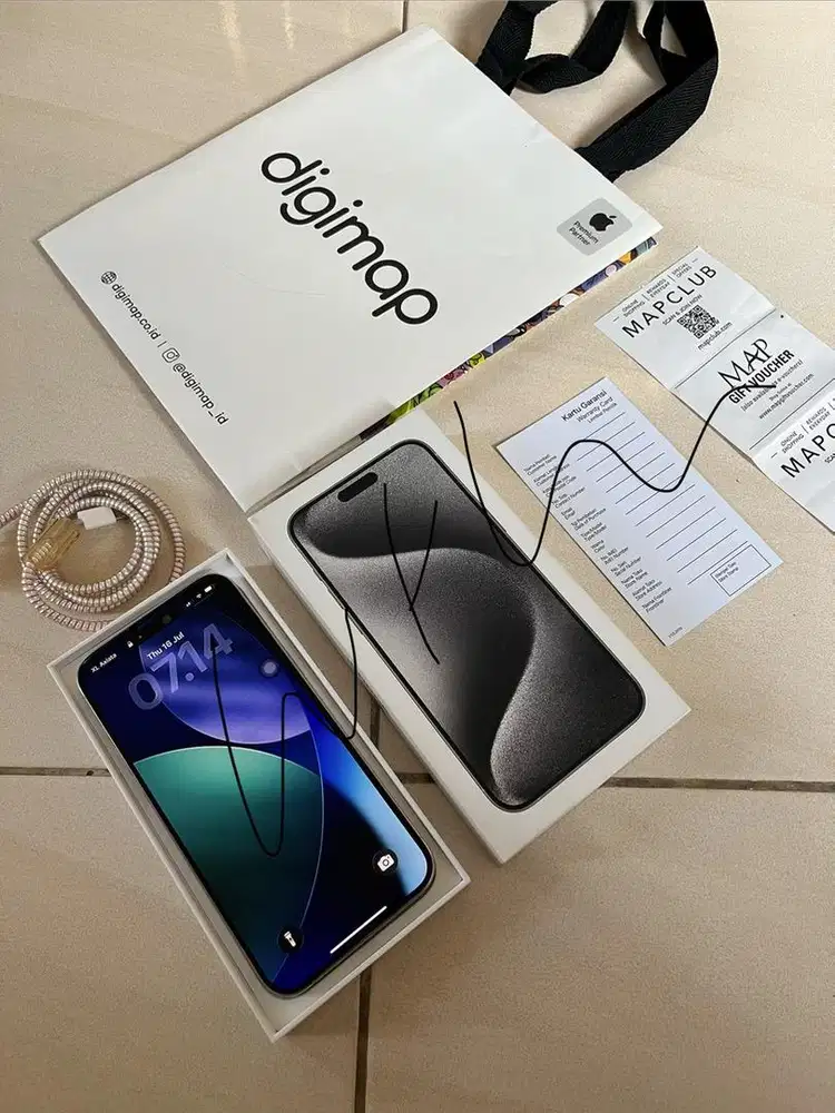 DIJUAL IPHONE 15 PROMAX nego