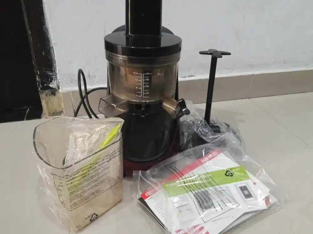 Juicer merek Hirom jarang pakai lengakp