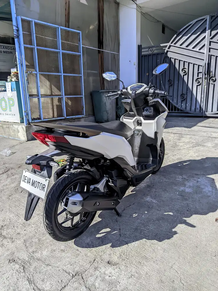 Vario 125 keyles putih Deva motor